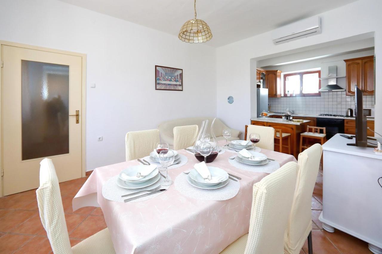 Apartmani Dubravka Bibinje Exterior photo