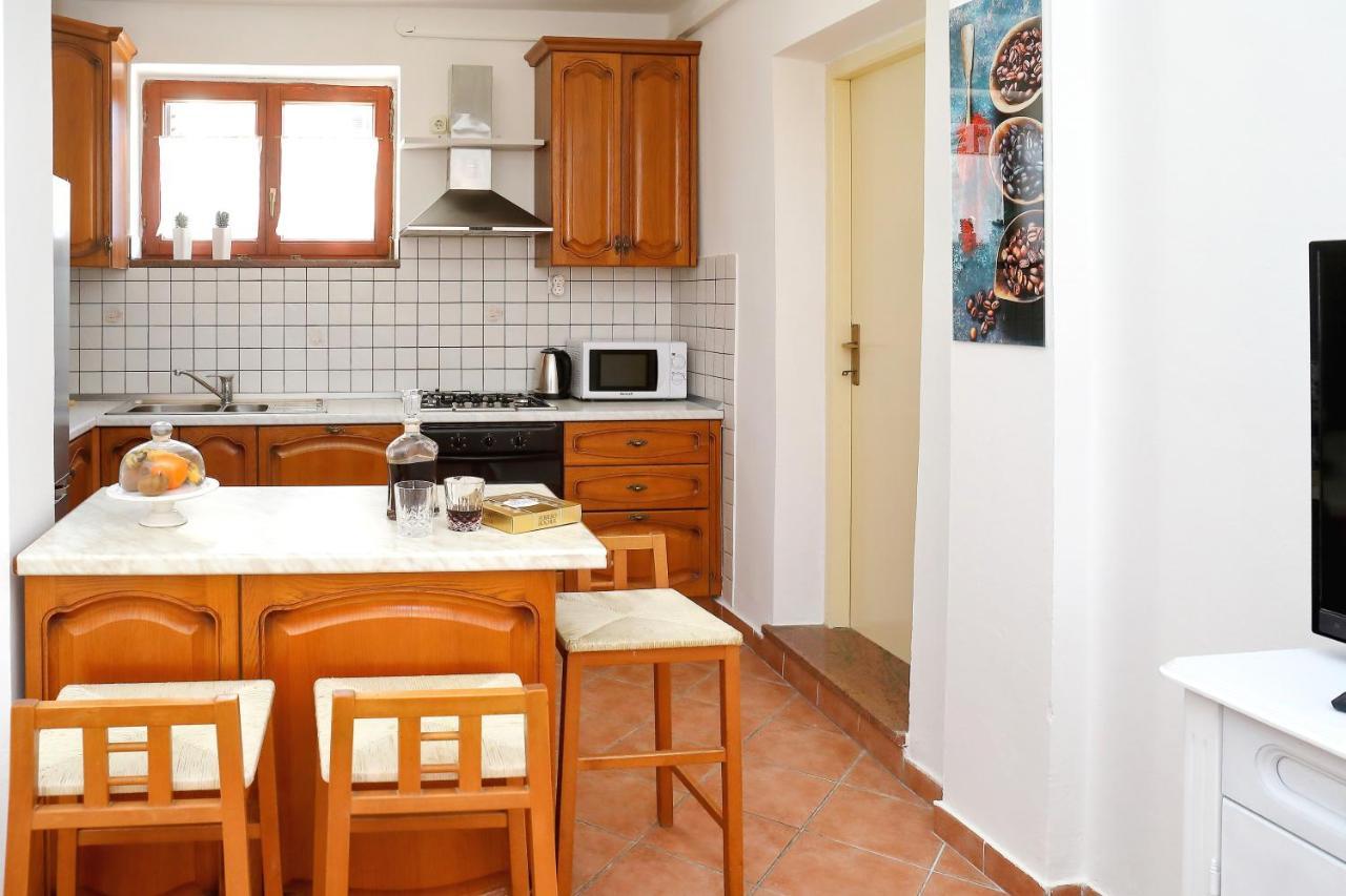 Apartmani Dubravka Bibinje Exterior photo