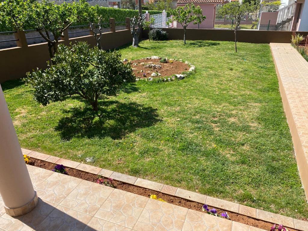 Apartmani Dubravka Bibinje Exterior photo