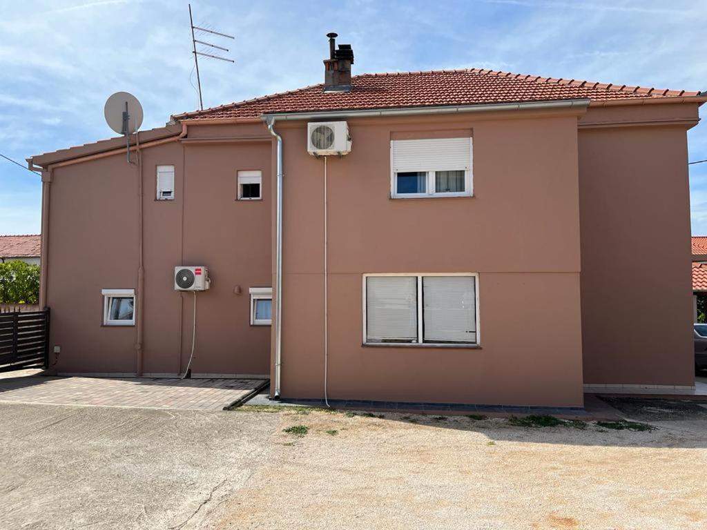 Apartmani Dubravka Bibinje Exterior photo