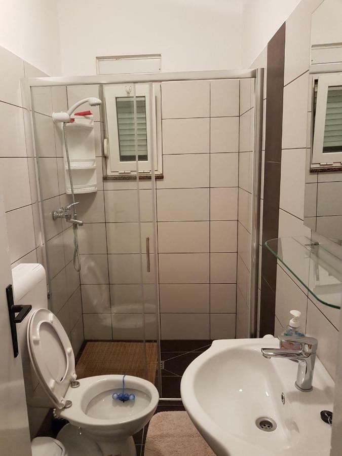Apartmani Dubravka Bibinje Exterior photo
